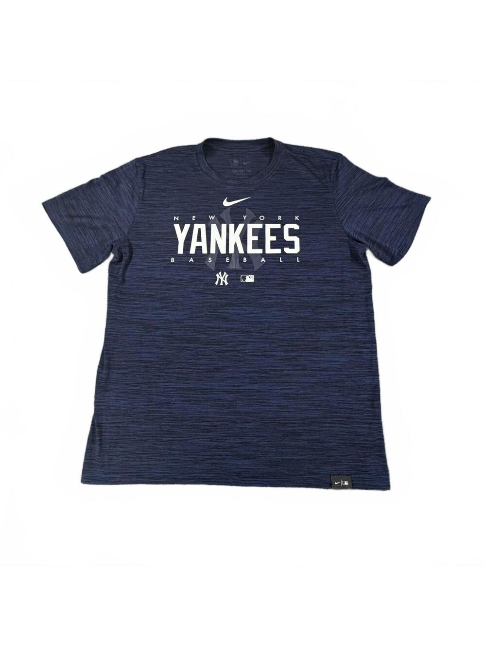 Nike Dri-FIT New York Yankees Authentic Collection T-Shirt – Navy Blue, Size L
